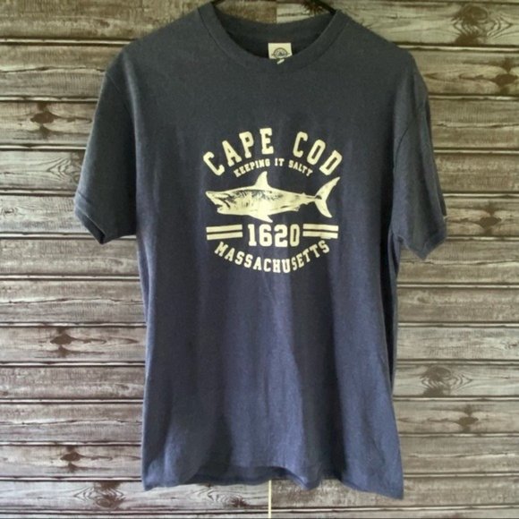 NWOT Cape Cod Short-Sleeved Graphic‎ Tee Size M - Picture 1 of 5